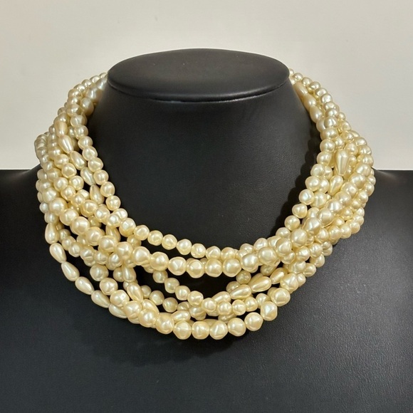 Carolee vintage multi layer pearl necklace #064 - Picture 1 of 7